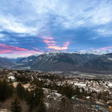 Avec Magnifique Vue Sur La Vallee Апартаменты *